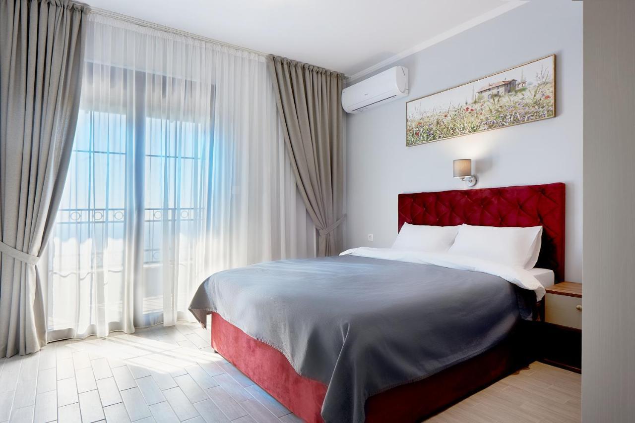 Sunbreeze Delux Vilas Budva Exterior foto