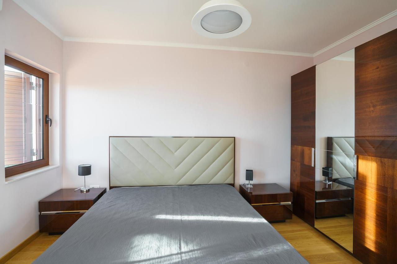 Sunbreeze Delux Vilas Budva Exterior foto