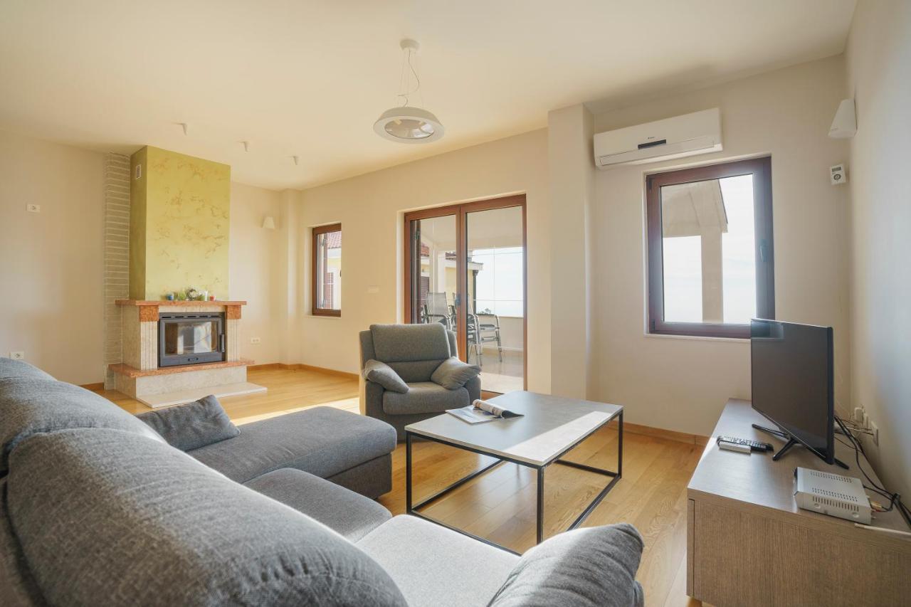 Sunbreeze Delux Vilas Budva Exterior foto